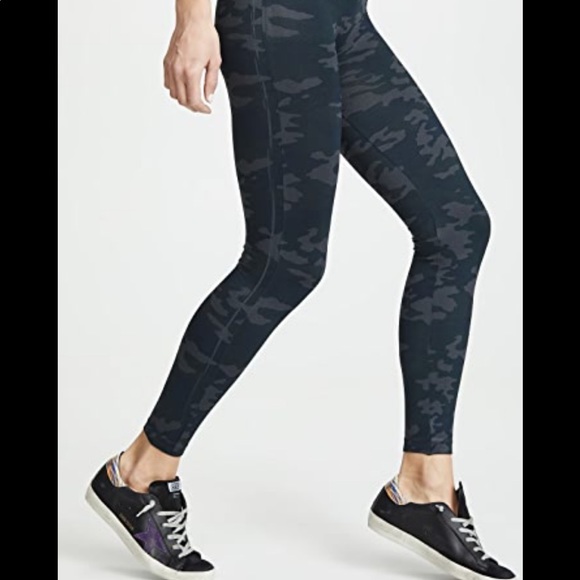 Spanx Look At Me Now Camo leggings - Picture 2 of 4